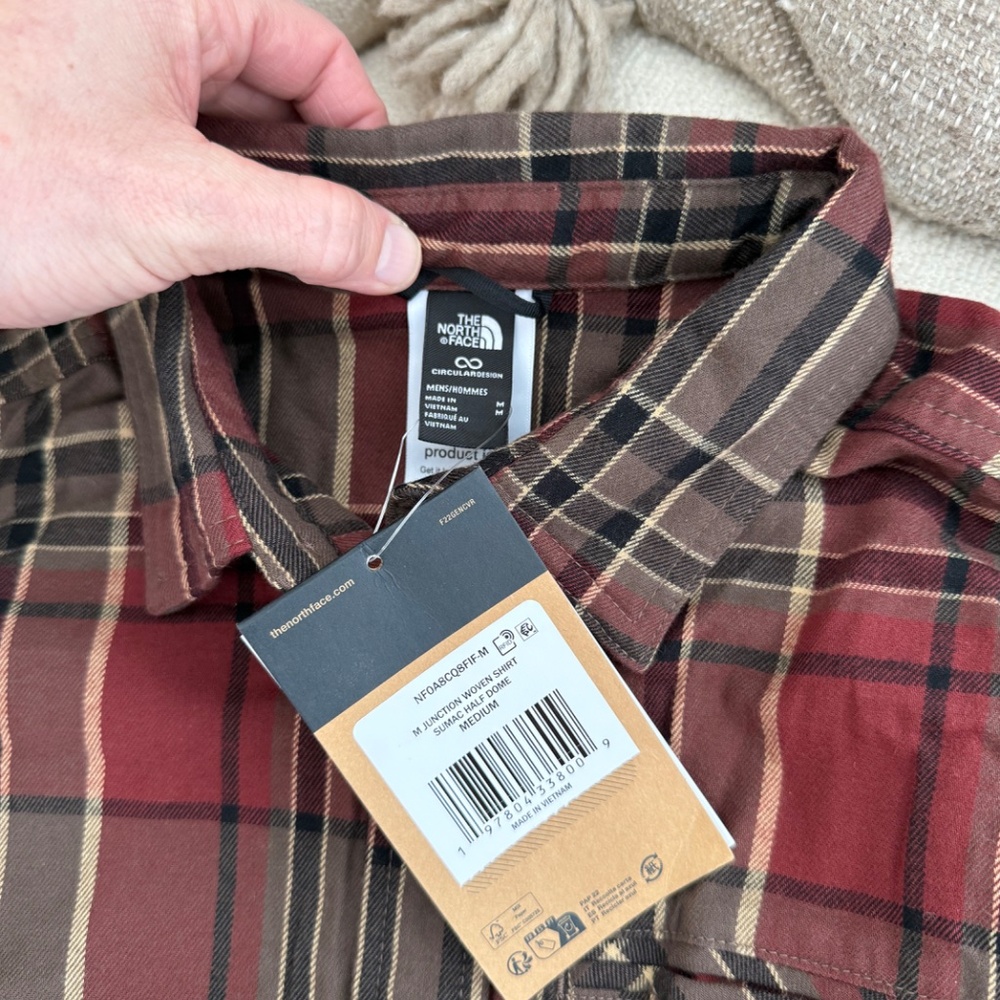 North Face plaid button down NWT - image 2